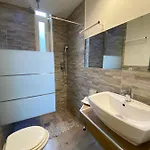 Art Atelier Bed & Breakfast