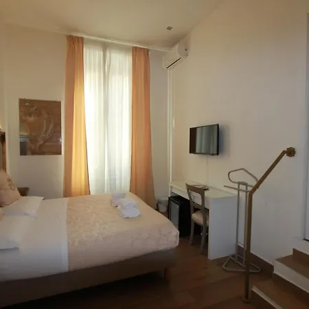 Art Atelier 4* Rome